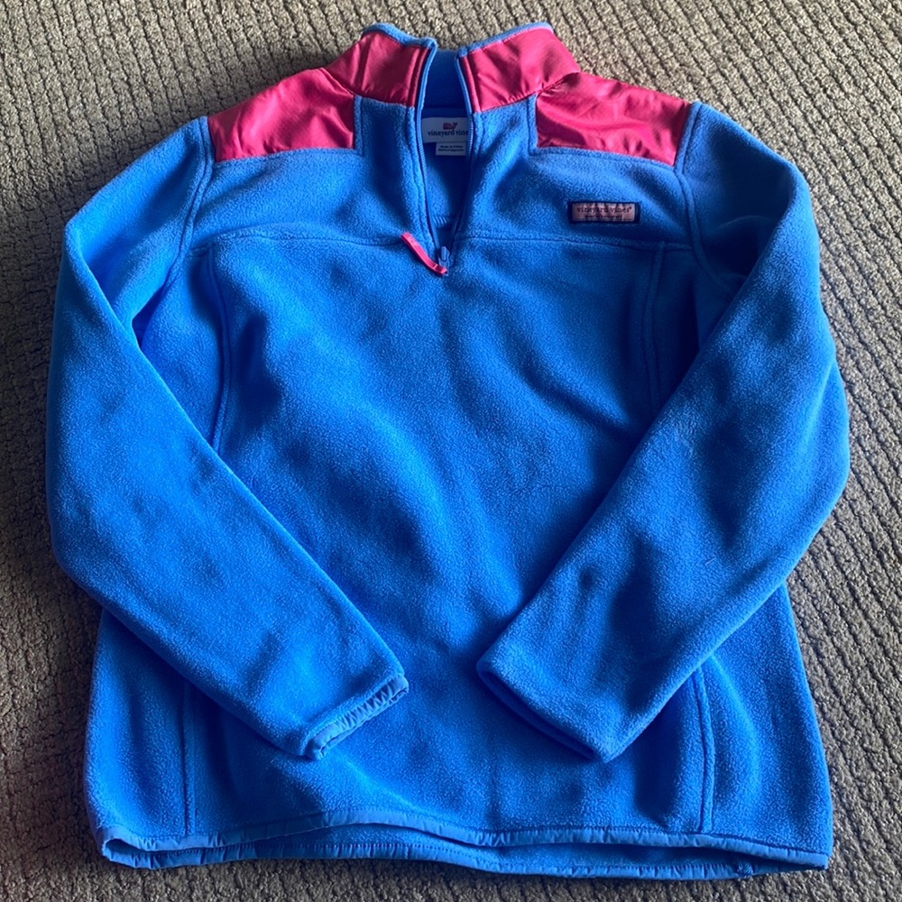 Vineyard vines pull over xxs